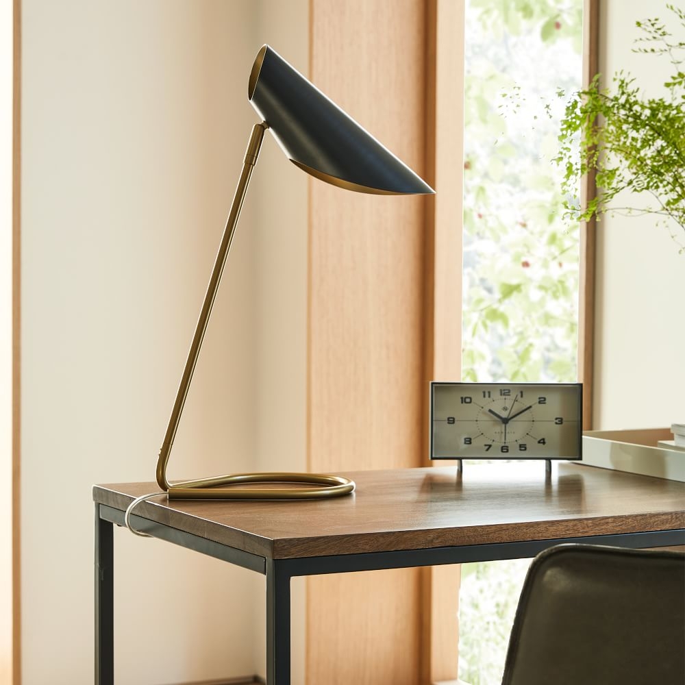 Curl top bedside lamp