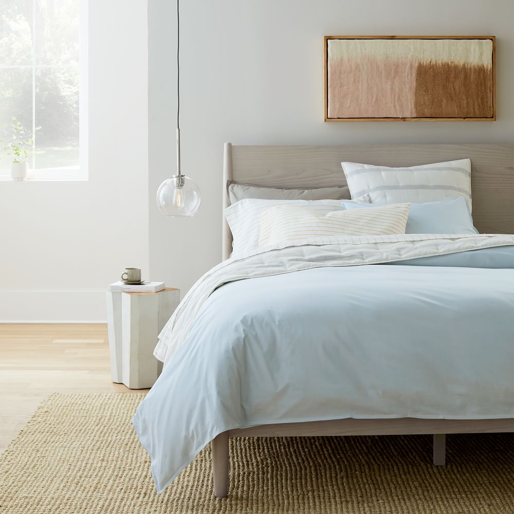 Mid century shop bed pebble